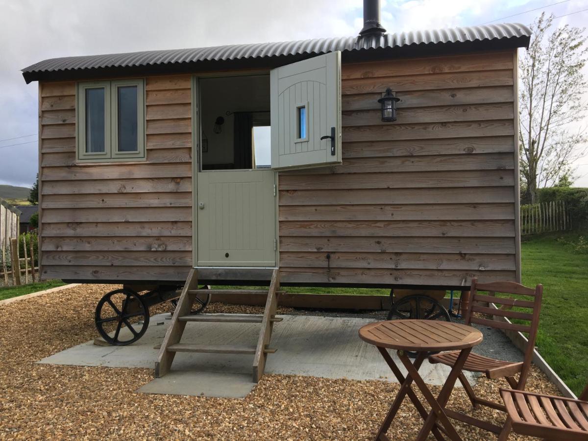 40 Bernisdale - Shepherds Hut Skeabost Kültér fotó